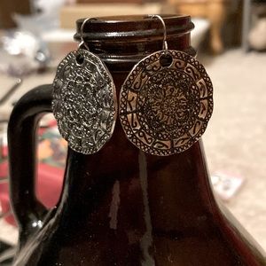 5for15 New Under One Sky silver toned engraved disc earrings